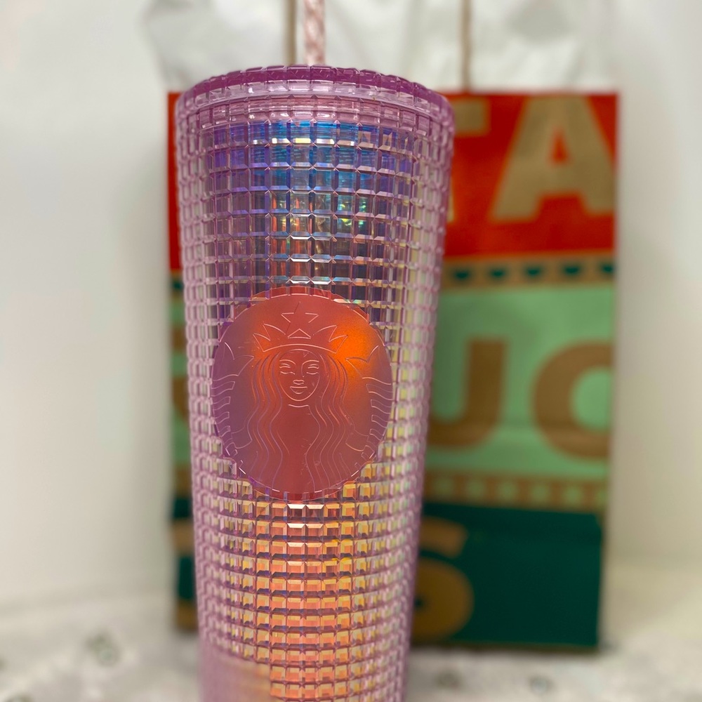 Starbucks NEW Pink Grid Cold Cup (24oz) - Picture 11 of 12